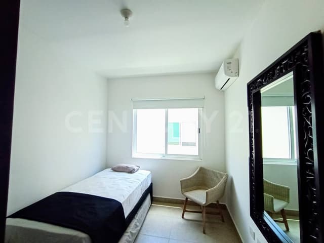 Se Renta Casa Amueblada fracc. Lunamar Playa del Carmen P3713