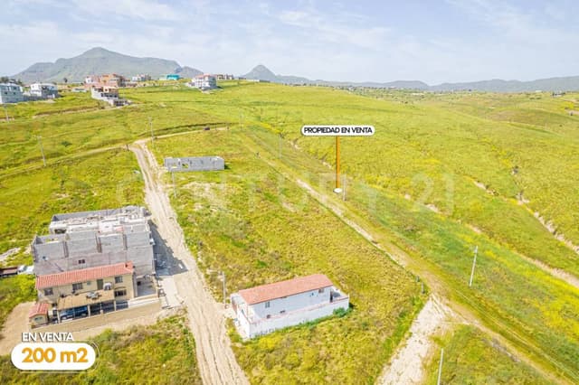 TERRENO PLANO EN LOMAS DE CANTAMAR EN PLAYAS DE ROSARITO B.C.