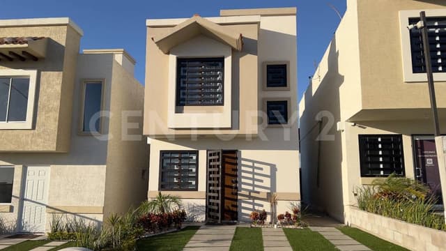 CASA EN VENTA EN FRACC STANZA MAGNOLIA , MAZATLAN SINALOA