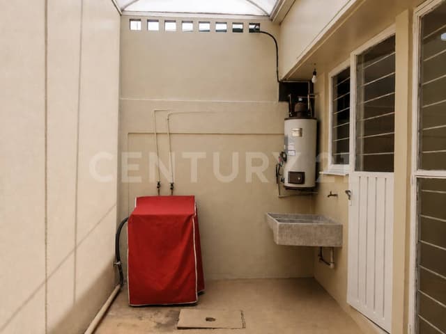 CASA DUPLEX EN RENTA, RESIDENCIAL EL DORADO, TLALNEPANTLA, EDO. DE MÉX.