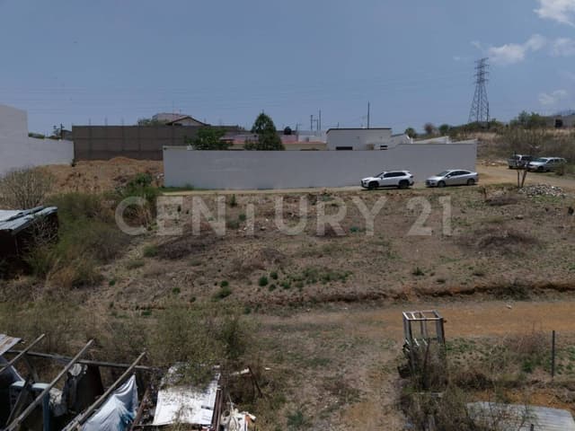 SE VENDE TERRENO EN HUAYAPAM