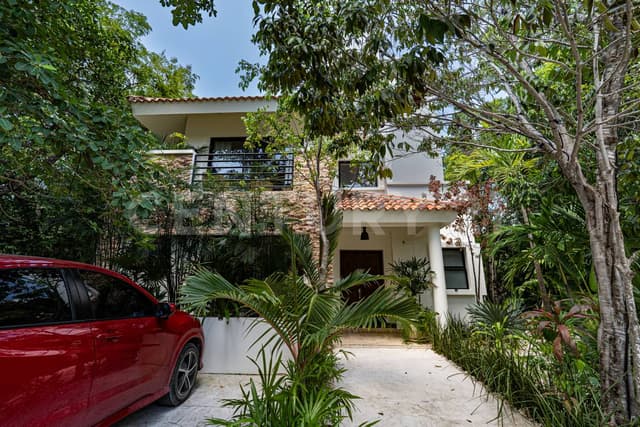 Hermosa y amplia casa