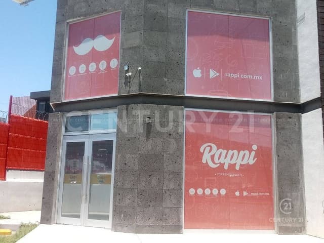 LOCAL EN RENTA EN LOMAS DEL SANTUARIO