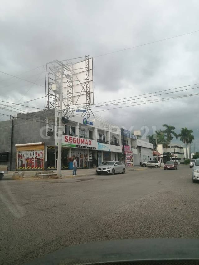 Comercial Local en Renta, ubicado en la Col. Scally, Los Mochis, Sin.