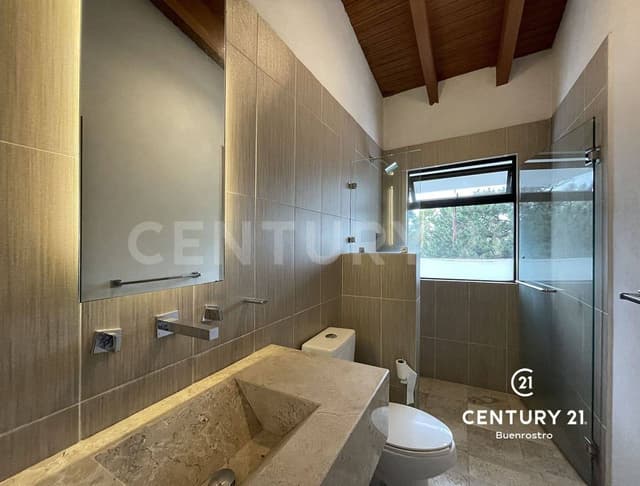 CASA EN CONDOMINIO AVÁNDARO, VALLE DE BRAVO