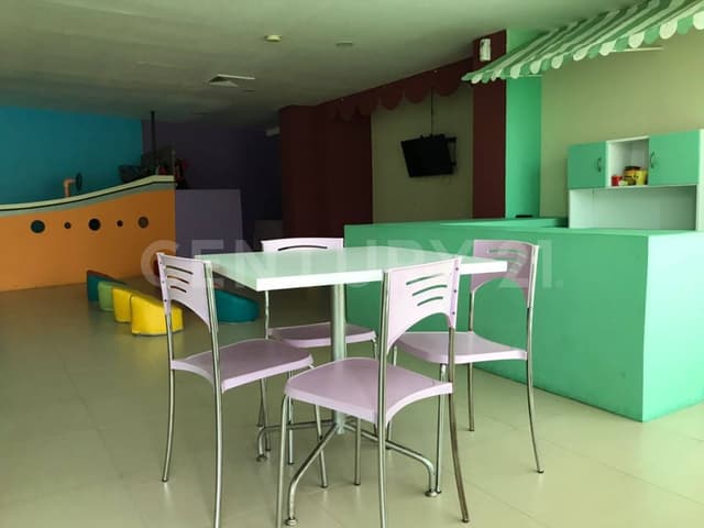 REANTA DEPARTAMENTO EN ISOLA EN PUERTO CANCUN