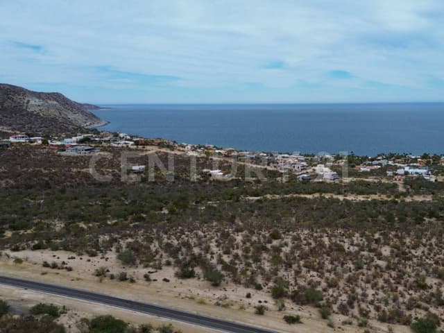 TERRENO EN VENTA SOBRE CARRETERA, EN LOS BARRILES B.C.S