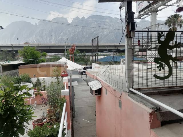 CASA EN VENTA EN COL. JESUS MARIA GONZALEZ EN SAN PEDRO GARZA GARCIA