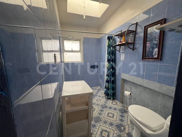 RENTA DE CASA PARA OFICINAS, CLINICA, HABITACIONES ETC!! ZONA BUGAMBILIAS, BUAP!