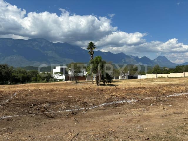 TERRENO EN VENTA LOS CRISTALES , MONTERREY, NUEVO LEON