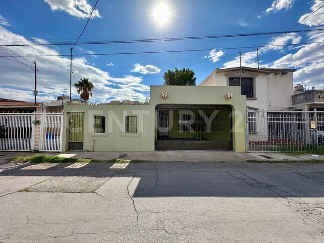Casa en Venta col. Junta de los Rios, Chihuahua
