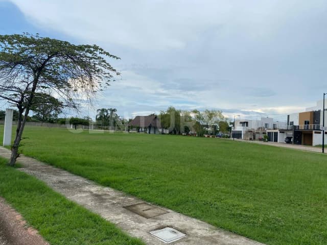 TERRENO EN VENTA, RESIDENCIAL SOTAVENTO, ZONA COUNTRY VILLAHERMOSA, TABASCO