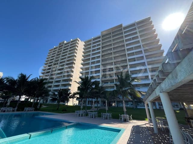 DEPARTAMENTO EN RESIDENCIAL VELAMAR, ALTAMIRA