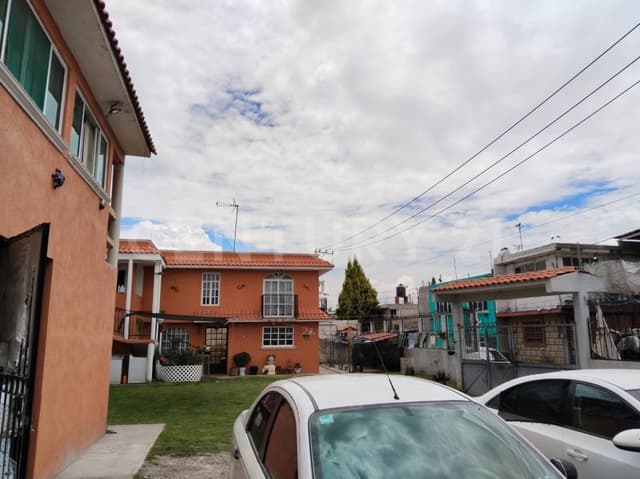 OPORTUNIDAD DE INVERSIÓN Casa en venta en Toluca