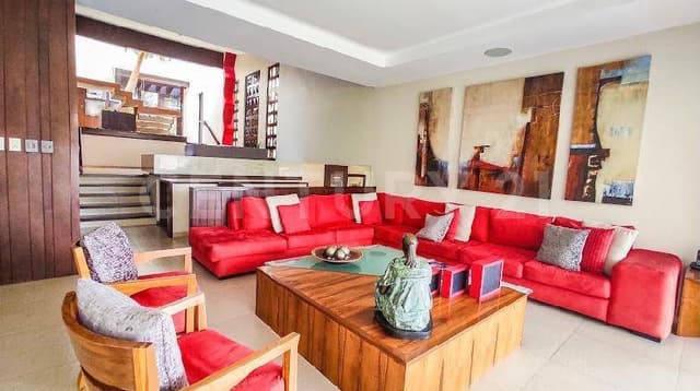 Residencia Los Tabachines, Cuernavaca.