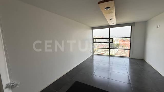 Pent House en venta en Aquiles Serdad 690