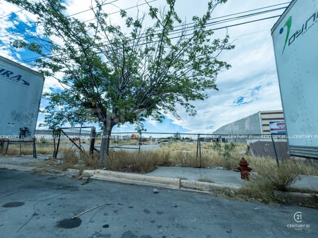 TERRENO EN VENTA EN PARQUE IMPULSO, CHIHUAHUA, CHIH.