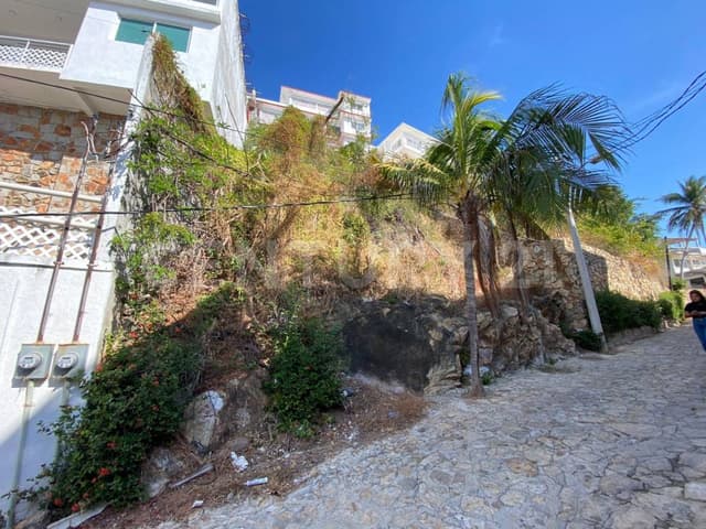 TERRENO EN VENTA EN LA QUEBRADA, ACAPULCO, GRO.