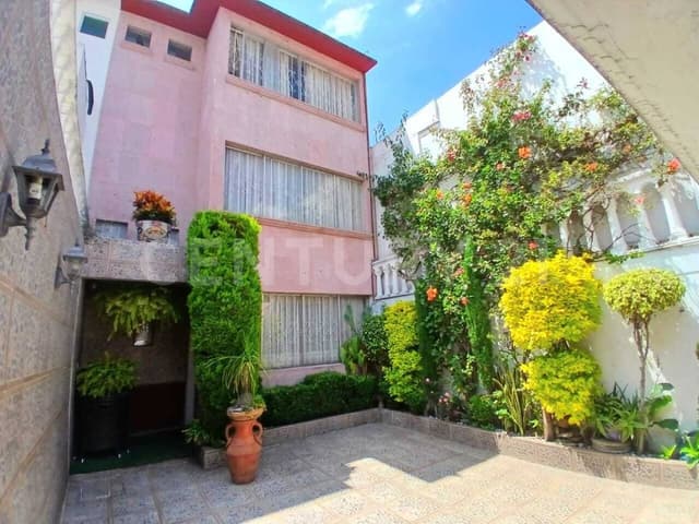 Casa en Venta en Bellavista Satélite, Fraccionamiento Privado