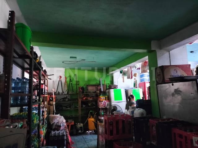 Venta de casa con tienda en Col. Indeco Tecoman, colima.