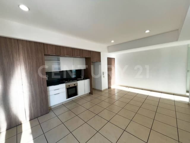 Departamento en venta en UNO, Santa Tere, con 2 recámaras y 2 estacionamientos