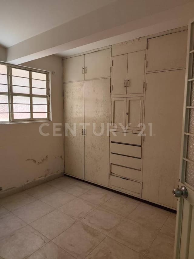 SE RENTA CASA CERCA DE LA CENTRAL DE ABASTOS