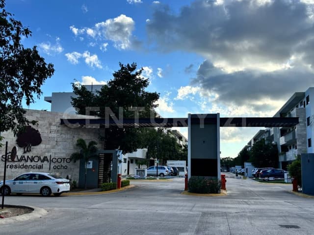 Renta tu nuevo hogar rodeado de naturaleza en Selvanova Coto 8 Playa del Carmen