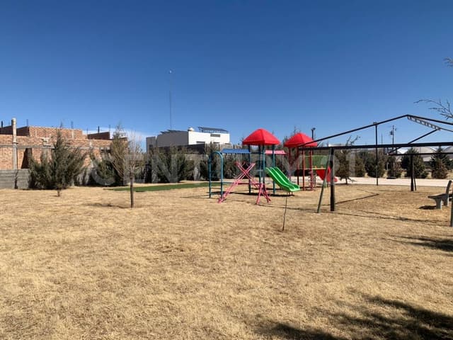 TERRENO EN VENTA FRACC. LA RIVIERA CORREDOR COMERCIAL EN CD. CUAUHTÉMOC, CHIH.