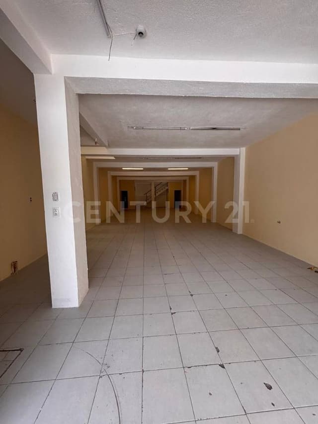 Venta de bodega en Puebla, sobre Boulevard Atlixco.