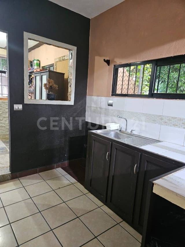 CASA EN VENTA EN RA. ANACLETO CANANBAL, VILLAHERMOSA, TABASCO.