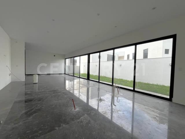 Casa en Venta en Bosques de las Misiones