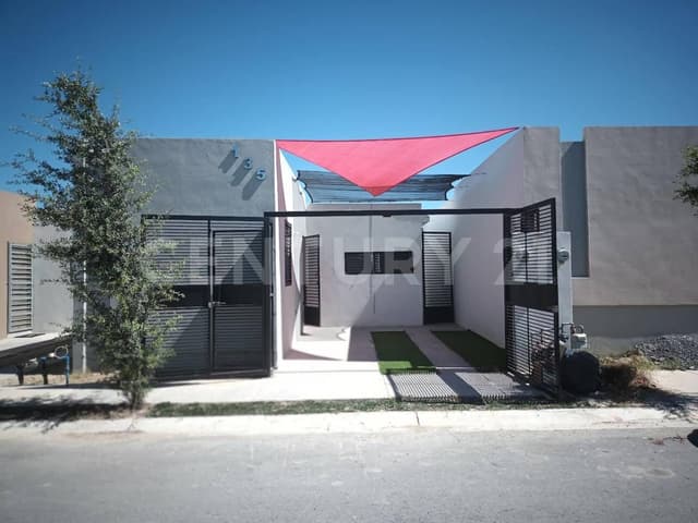 CASA EN VENTA EN COL. ARBOLADA 3 SECTOR EN APODACA, N.L.