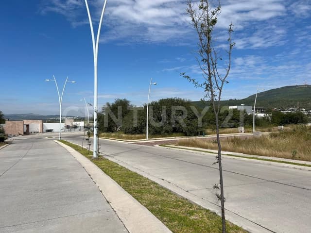 Venta de Terreno en El Encino Residencial