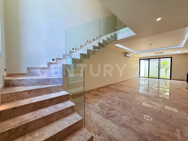 Casa en venta en Vía Cumbres