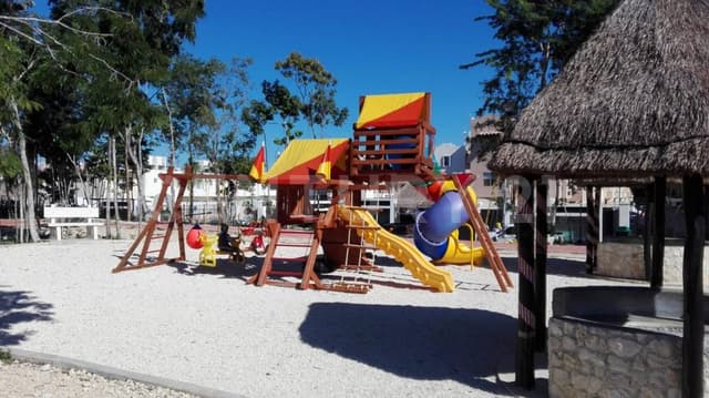 Renta departamento 3 recamaras amueblado, Real Bilbao Playa del Carmen P3194