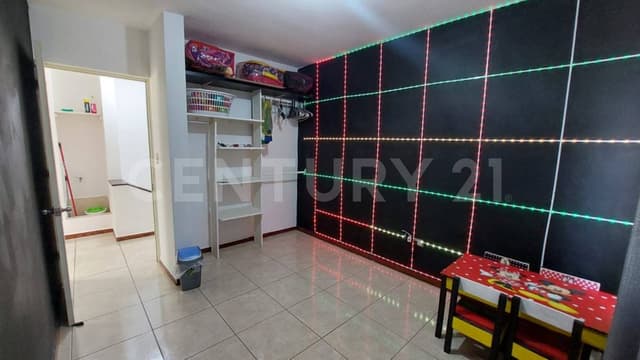 SE RENTA CASA EN MANANTIALES DEL VALLE RAMOS ARIZPE