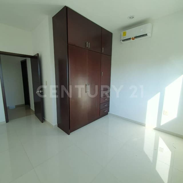 CASA EN RENTA EN MAZATLÁN SINALOA, MÉXICO. FRACC. REAL DEL VALLE EN COTO 8.