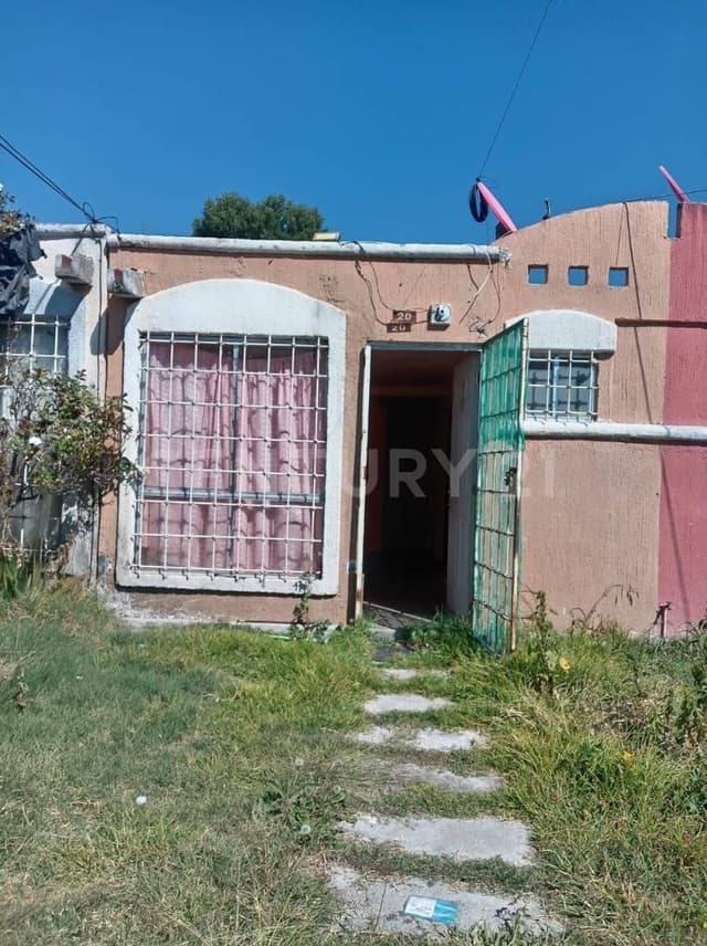 Casa en venta en Fracc. Arbolada los Sauces, Zumpango.