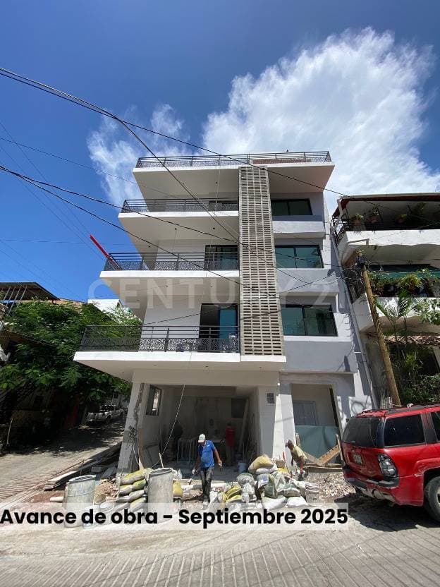 Condominios en preventa en Puerto Vallarta, con vistas al mar y a la ciudad