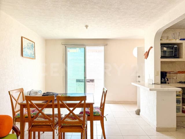 DEPARTAMENTO EN VENTA EN FRACC. MARINA DIAMANTE, ACAPULCO, GRO.