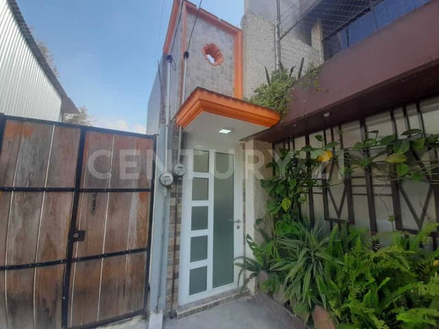 Casa Dúplex en Venta,Colonia Bosques de Aragón, Nezahualcóyotl,Estado de México.