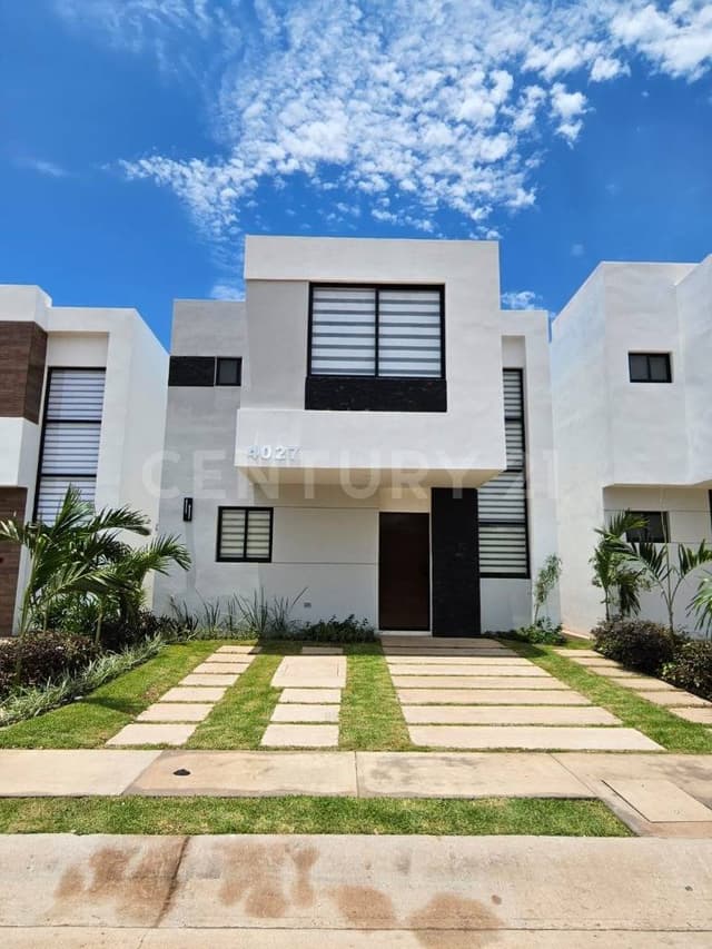 CASA EN VENTA EN SONTERRA ll, MAZATLAN SINALOA