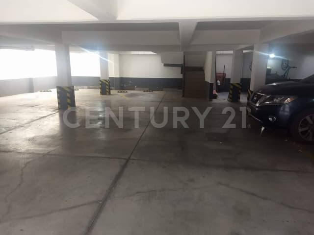 Departamento en venta con acabados de lujo