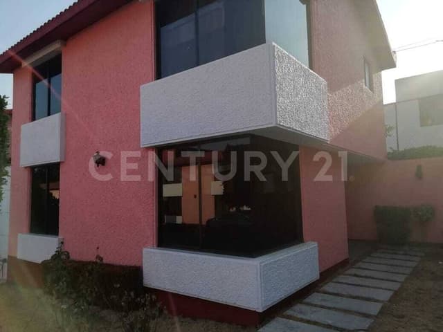 Casa en Col. Arcos del Alba, Cuautitlán Izcalli, Edo. de México