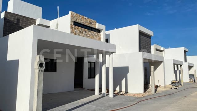 PREVENTA DE CASA EN TEMOZON. MERIDA YUCATAN.