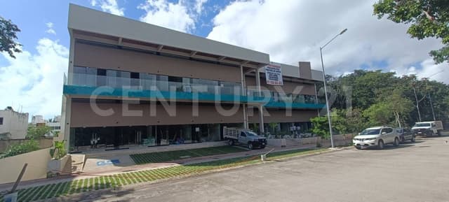 local en renta en Mayakoba, plaza MAYKAN C4116