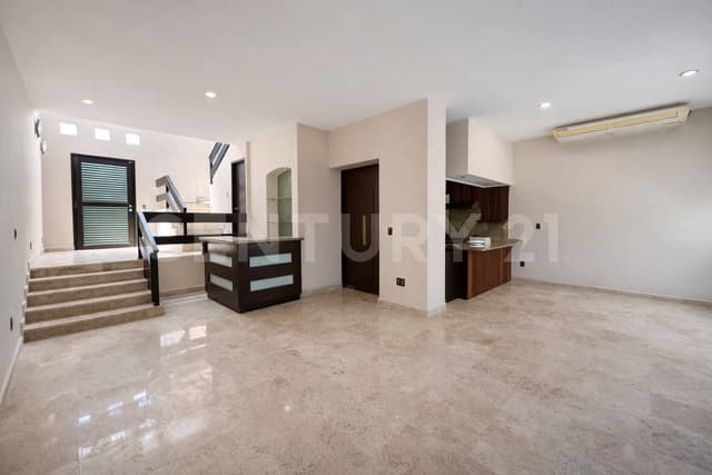 Venta de casa en Lomas Residencial