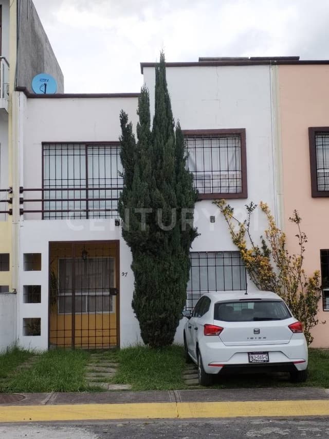 VENTA CASA EN FRACC. BOSQUES DE CANTABRIA, TOLUCA, MÉXICO