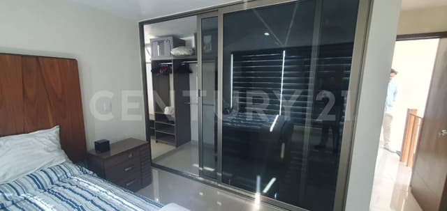 Amplia casa en renta en Zapopan, La Cima