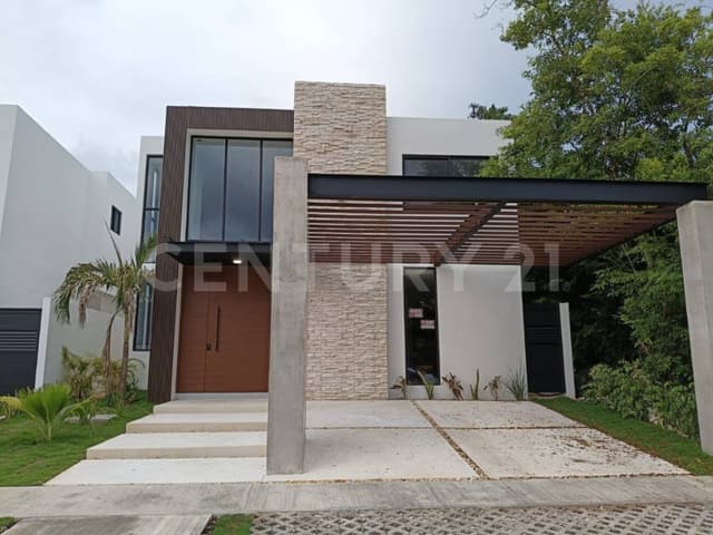 Nueva y moderna Casa en venta